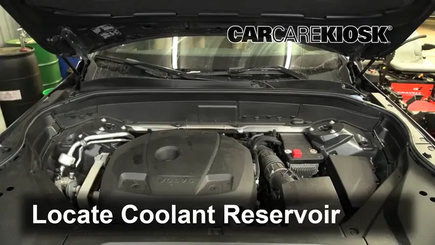 2018 Volvo XC90 T6 Momentum 2.0L 4 Cyl. Coolant (Antifreeze)